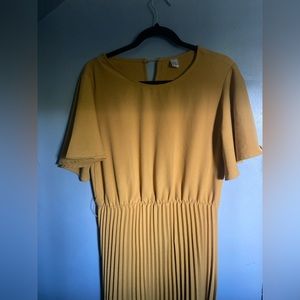 Yellow amazon dress size medium